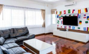 Rekomendasi Lemari TV Ruang Tamu dan Tips Membersihkannya